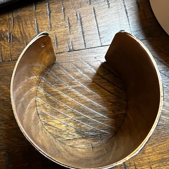 Lot of Leopard Print Glitter Cuffs - Lot# 385 - Picture 3 of 6